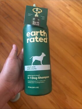 Earth Rated 3-in-1 Dog Shampoo for Short Coats - White Tea & Basil (Green)